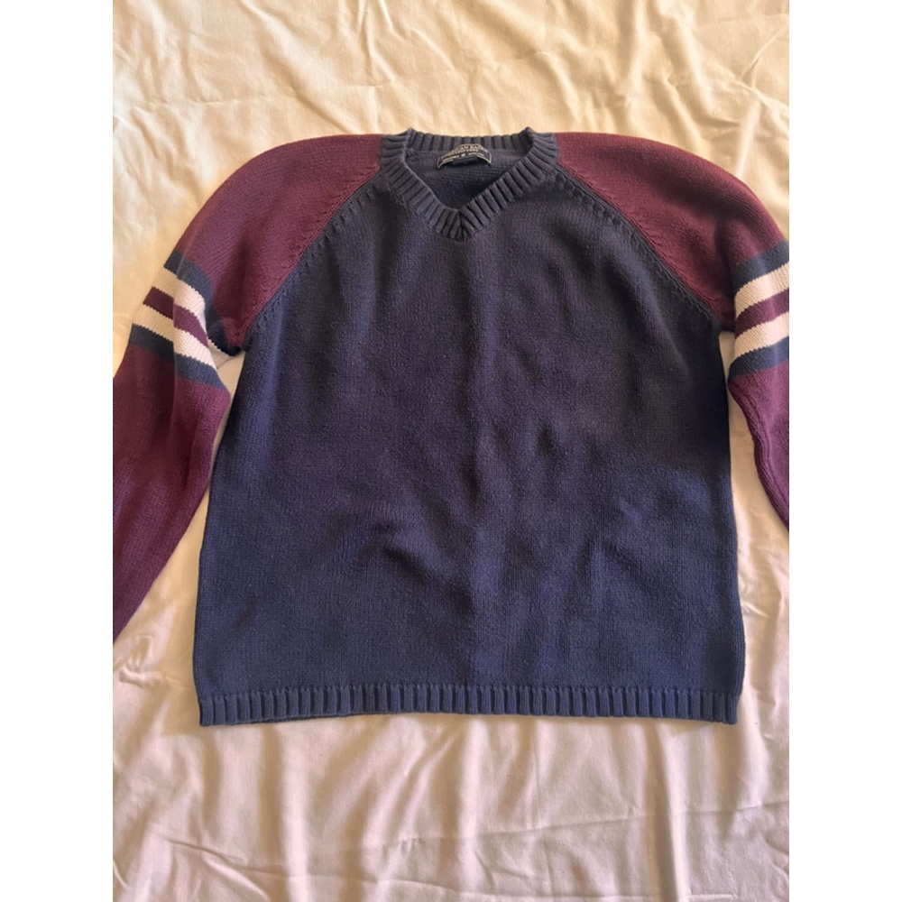Men's American Eagle Outfitters Navy Maroon V-Neck Sweater Medium - Picture 2 of 6